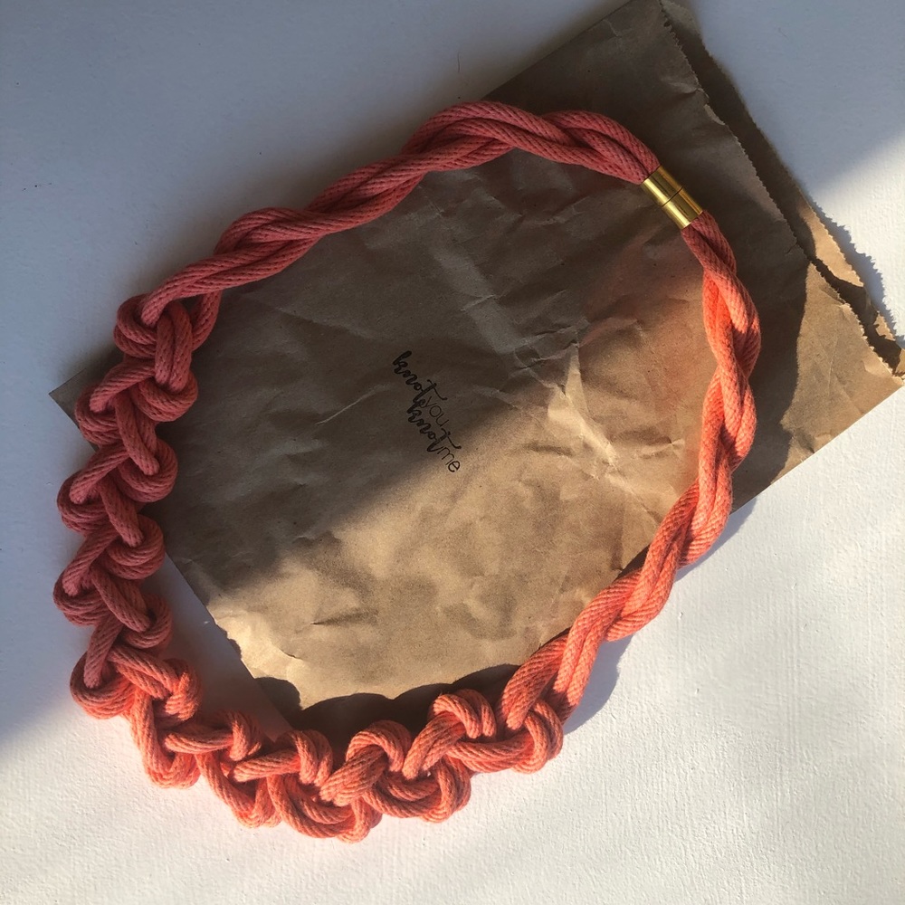 KNOTYOUKNOTME Macrame necklace